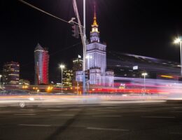 fajne miejsca niedaleko warszawy na weekend